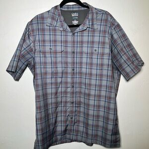 Croft & Barrow Men’s Button Up Quick Dry Shirt Size L